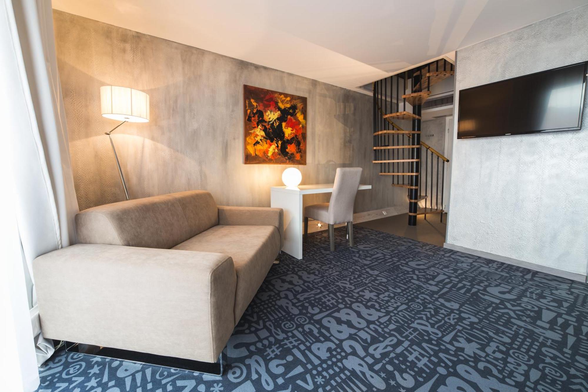 Hotel Le Dormeur Dorlisheim Exteriör bild